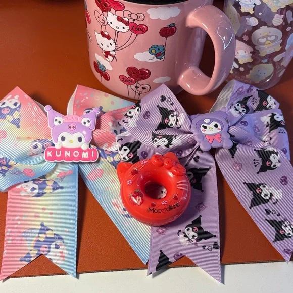 Hello Kitty Bundle - Picture 2 of 7